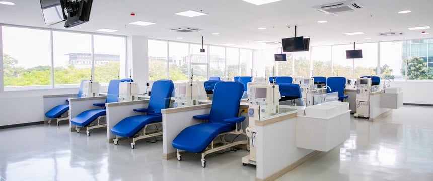 In-center hemodialysis center